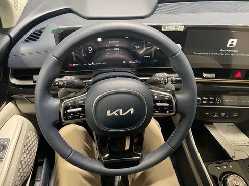 New 2026 Kia Carnival SX Prestige image 27