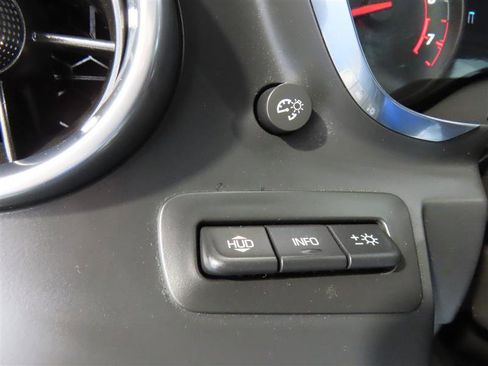 Used 2017 Chevrolet Camaro SS RWD image 20