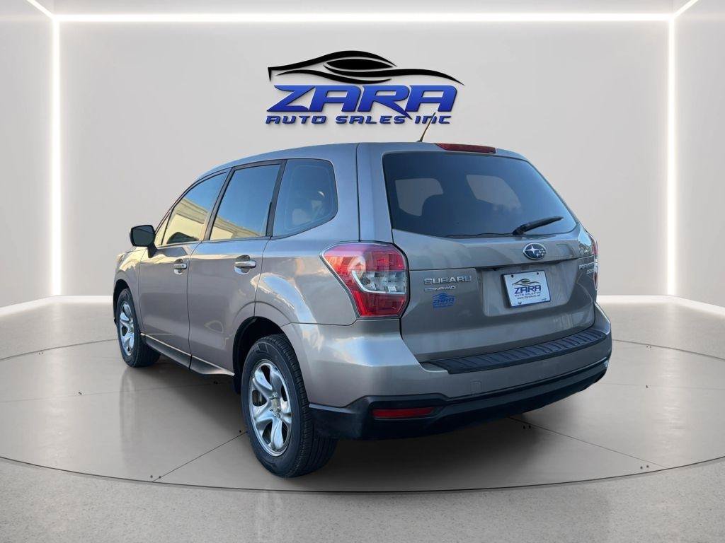 Used 2015 Subaru Forester 2.5i AWD/4WD image 5