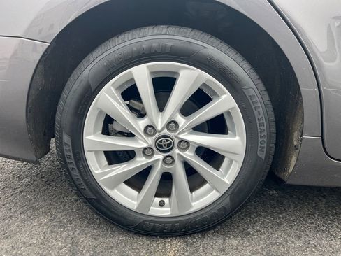 Used 2023 Toyota Camry LE image 11