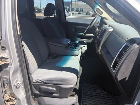 Used 2013 RAM 1500 Classic SLT AWD/4WD image 12