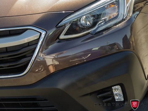 Used 2020 Subaru Outback Touring w/ Popular Package #2 image 47