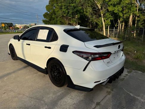 Used 2023 Toyota Camry SE FWD image 13