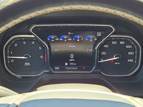 Used 2021 GMC Yukon AT4 w/ Technology Package AWD/4WD image 28