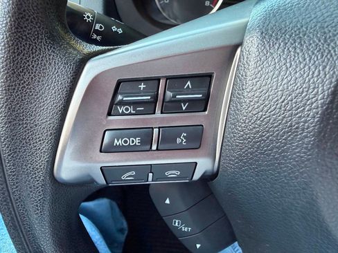 Used 2015 Subaru Forester 2.5i Premium w/ Popular Package #2 AWD/4WD image 32