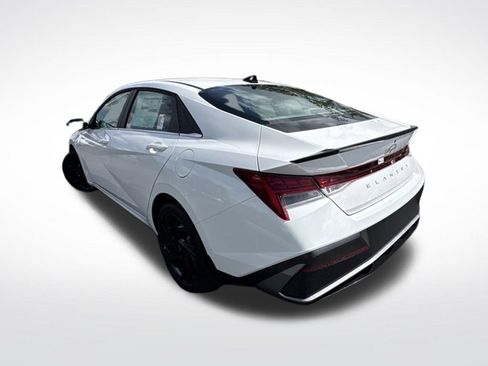 New 2026 Hyundai Elantra SEL Sport Premium FWD image 5