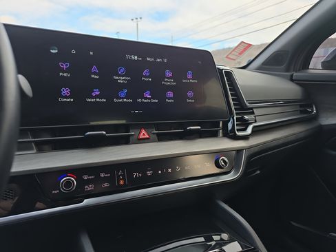 Used 2025 Kia Sportage X-Line Prestige image 25