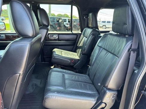 Used 2017 Lincoln Navigator L Reserve AWD/4WD image 28
