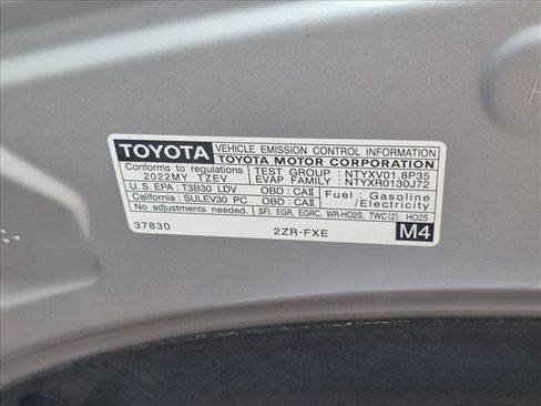 Used 2022 Toyota Prius Prime LE FWD image 23