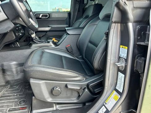 Used 2023 Ford Bronco Badlands AWD/4WD image 10