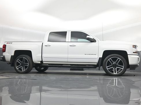 Used 2017 Chevrolet Silverado 1500 LT w/ LPO, Black Pack image 56