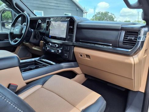 Used 2024 Ford F350 Lariat w/ Sport Appearance Package AWD/4WD image 12