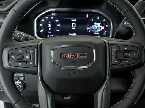 New 2026 GMC Sierra 2500 AT4 w/ AT4 Preferred Package AWD/4WD image 14