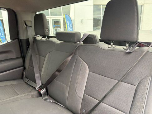 Used 2020 Chevrolet Silverado 1500 LT image 20