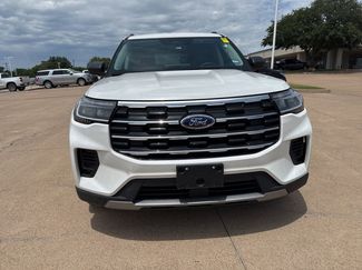 Used 2025 Ford Explorer Active RWD video 2
