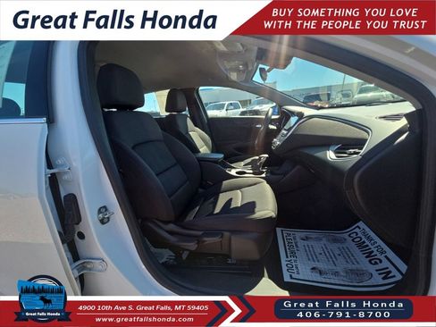 Used 2023 Chevrolet Malibu LS w/ Driver Confidence Package FWD image 16