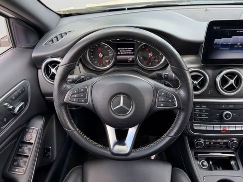 Used 2018 Mercedes-Benz GLA 250 4MATIC image 18