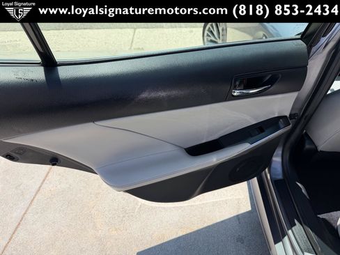 Used 2014 Lexus IS 250 w/ Navigation Package RWD image 13
