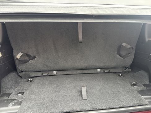 Used 2022 Jeep Wrangler Sport S image 5