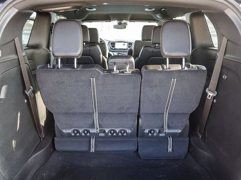 New 2027 Chrysler Pacifica Select FWD image 31