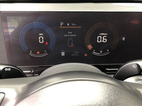 Used 2024 Hyundai Kona SEL FWD image 9
