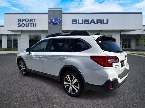 Used 2018 Subaru Outback 3.6R Limited image 5
