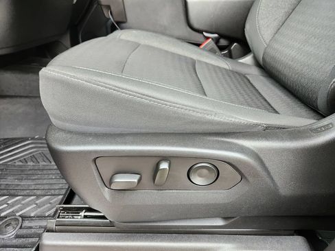 Used 2023 Chevrolet Silverado 1500 RST AWD/4WD image 12
