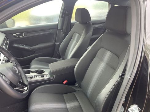 Used 2025 Honda Civic Sport image 8