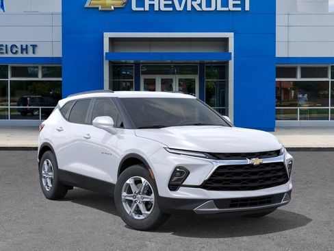 New 2026 Chevrolet Blazer LT w/ Convenience Package FWD image 7