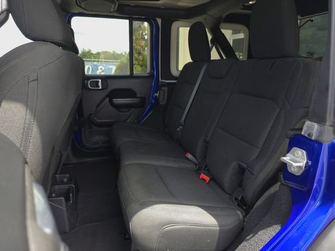 Used 2020 Jeep Wrangler Unlimited Sport AWD/4WD image 12