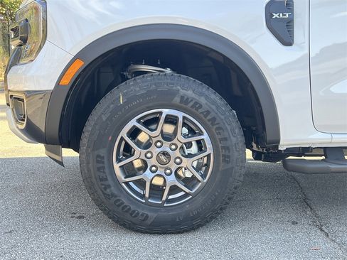 New 2025 Ford Ranger XLT w/ Convenience Package image 27