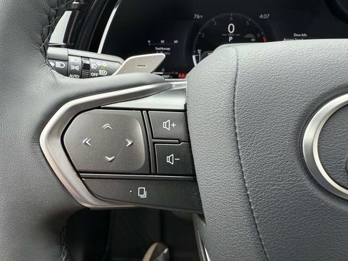 Used 2025 Lexus RX 350 AWD w/ Convenience Package image 23
