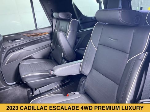 Used 2023 Cadillac Escalade Premium Luxury w/ LPO, Radiant Package AWD/4WD image 15