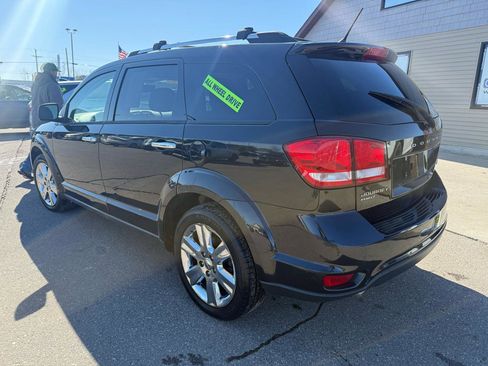 Used 2012 Dodge Journey R/T w/ Flexible Seating Group image 7