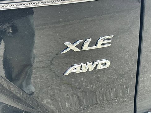 New 2026 Toyota Corolla Cross XLE w/ Convenience Package AWD/4WD image 7