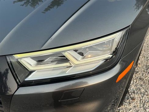 Used 2019 Audi SQ5 Premium Plus w/ Premium Plus Package image 20