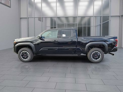 New 2025 Toyota Tacoma TRD Off-Road image 2