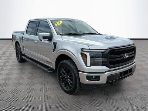 Used 2025 Ford F150 Lariat w/ Equipment Group 502A High AWD/4WD image 3