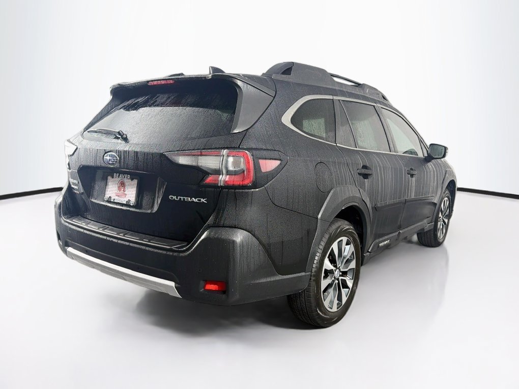 Used 2025 Subaru Outback Limited AWD/4WD image 10