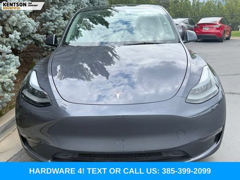 Used 2023 Tesla Model Y Long Range AWD/4WD image 2