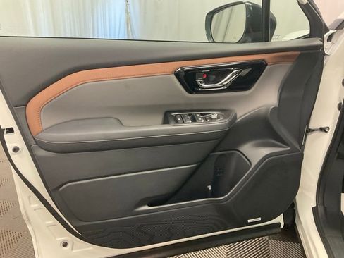 New 2026 Subaru Forester Sport AWD/4WD image 10