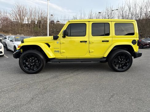 Used 2023 Jeep Wrangler Unlimited Sahara w/ Cold Weather Group image 3