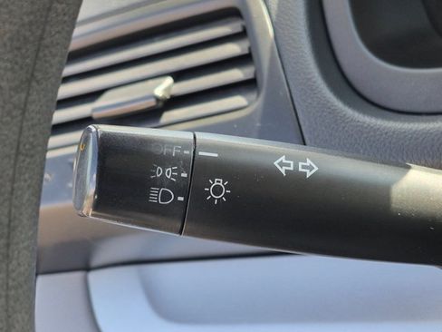 Used 2014 Honda CR-V LX image 9
