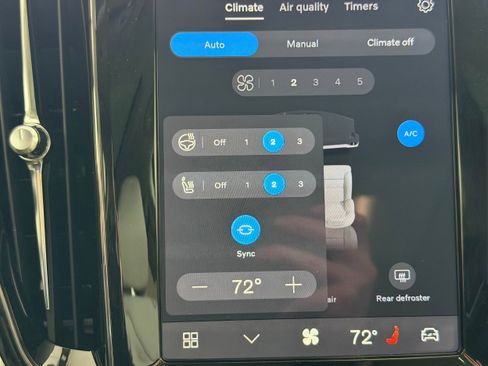 New 2026 Volvo V60 B5 Cross Country Plus w/ Climate Package image 18