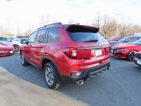 Certified 2022 Honda Passport TrailSport image 4