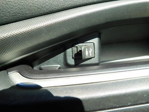 Used 2015 Toyota Prius C Four image 16