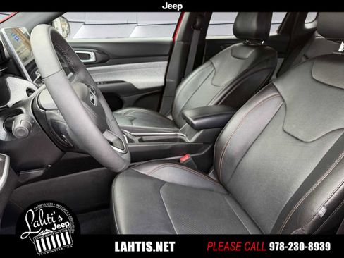 Certified 2023 Jeep Compass Latitude image 7