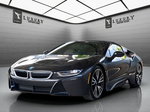Used 2019 BMW i8 Roadster AWD/4WD image 5