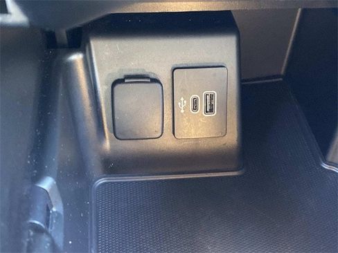 Used 2025 Ford Explorer ST-Line image 66