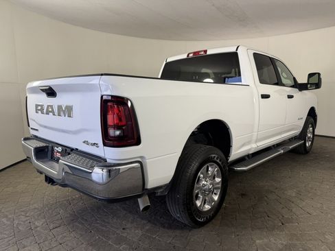 Used 2026 RAM 2500 Big Horn AWD/4WD image 9